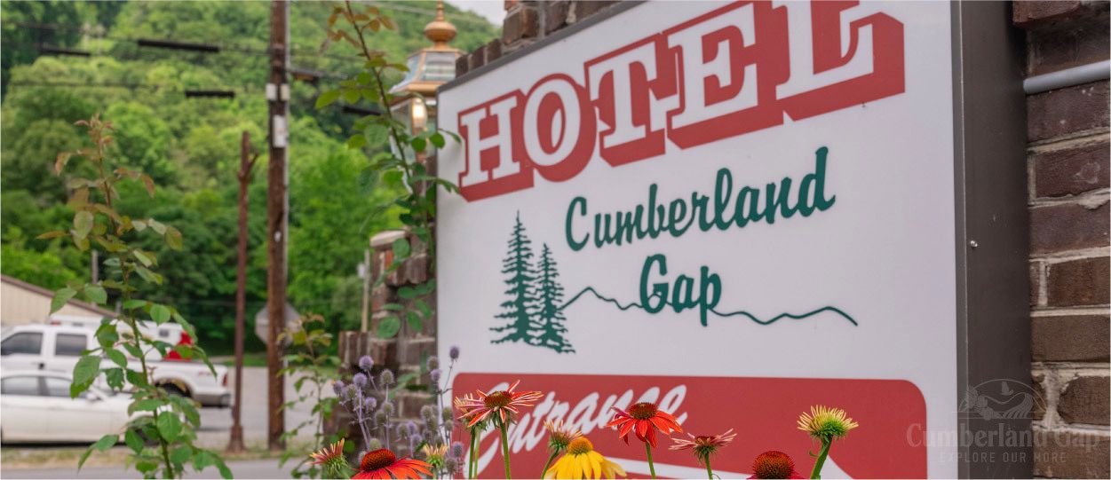 Hotels in Cumberland Gap, TN